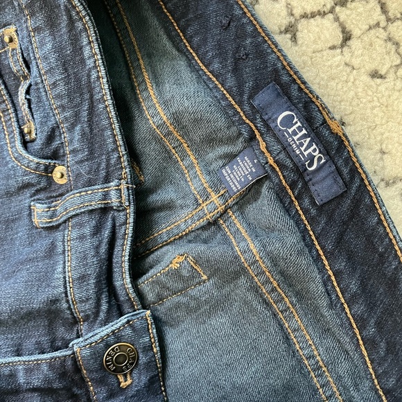 Chaps Jeans women's Daniella Curvy straight leg bootcut - Picture 2 of 5